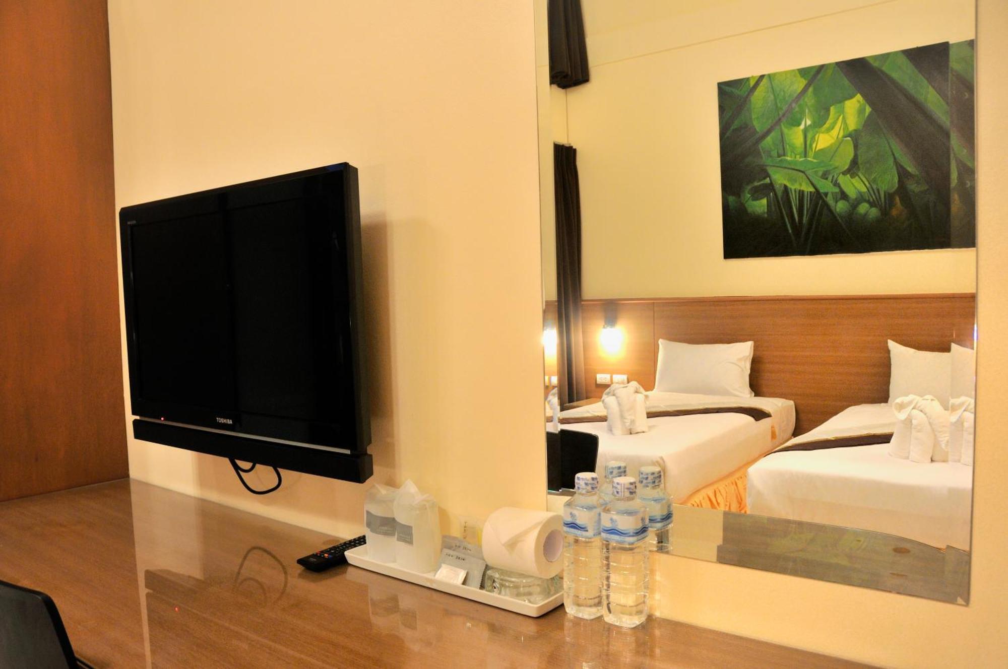 فندق ذا ويف باتونج Phuket المظهر الخارجي الصورة